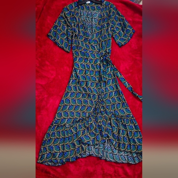 Silk & Salt Dresses & Skirts - Silk & Salt Elegant Wrap Midi Dress In Peacock Inspired Colors -Size Medium